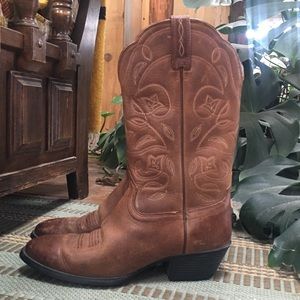 Ariat Leather Western Cowgirl Boots size 6.5
